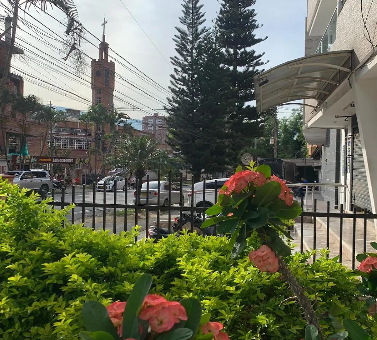 La Familiar Villa Medellin Holiday home